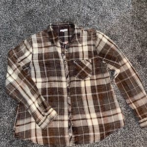 Maurice’s plaid shirt size large
